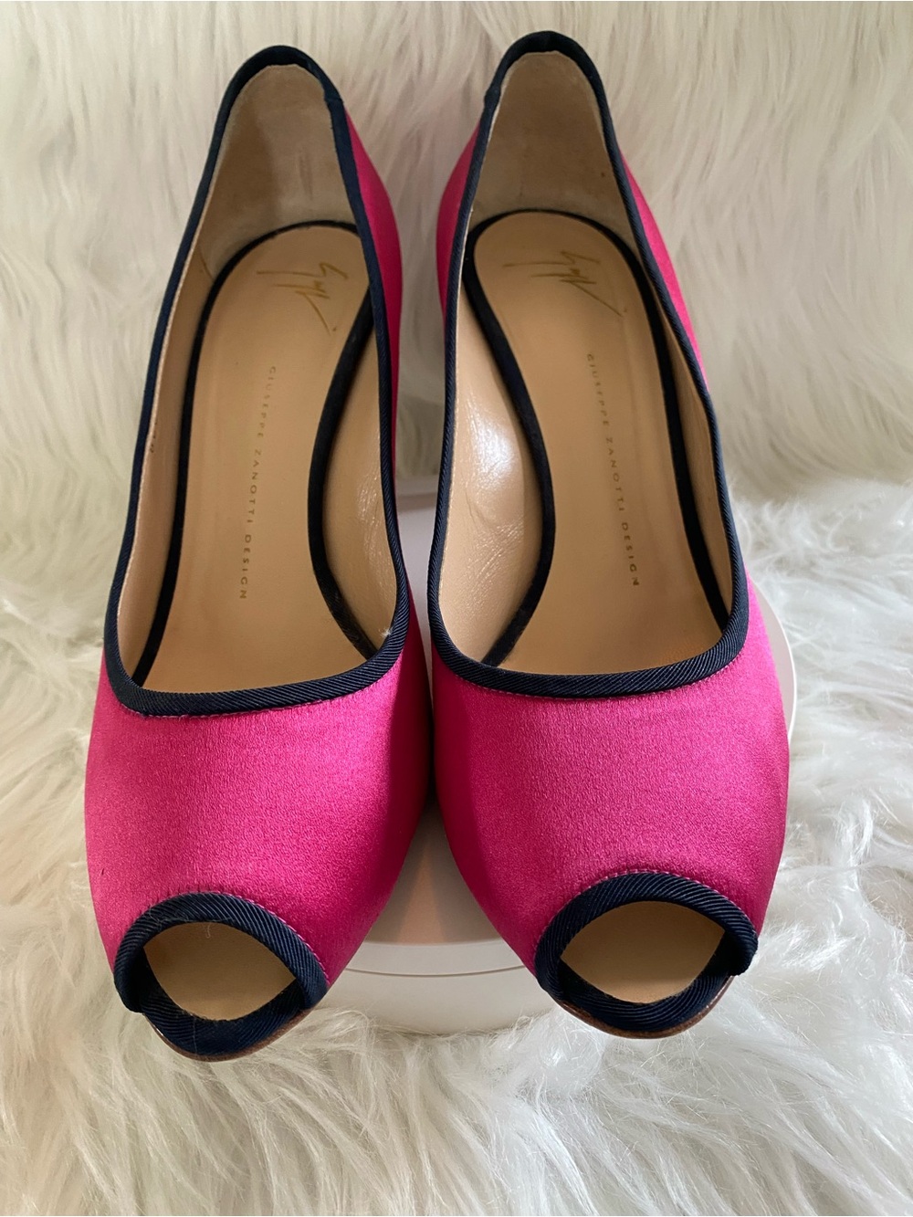 Giuseppe Zanotti Fuchsia/Navy Satin Peep-Toe Heels. Authentic.